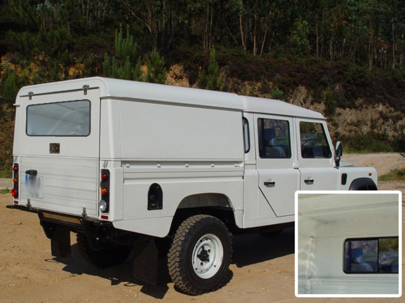 Hard-top  W/horiz. window doors w/ inside window Defender 130 DC